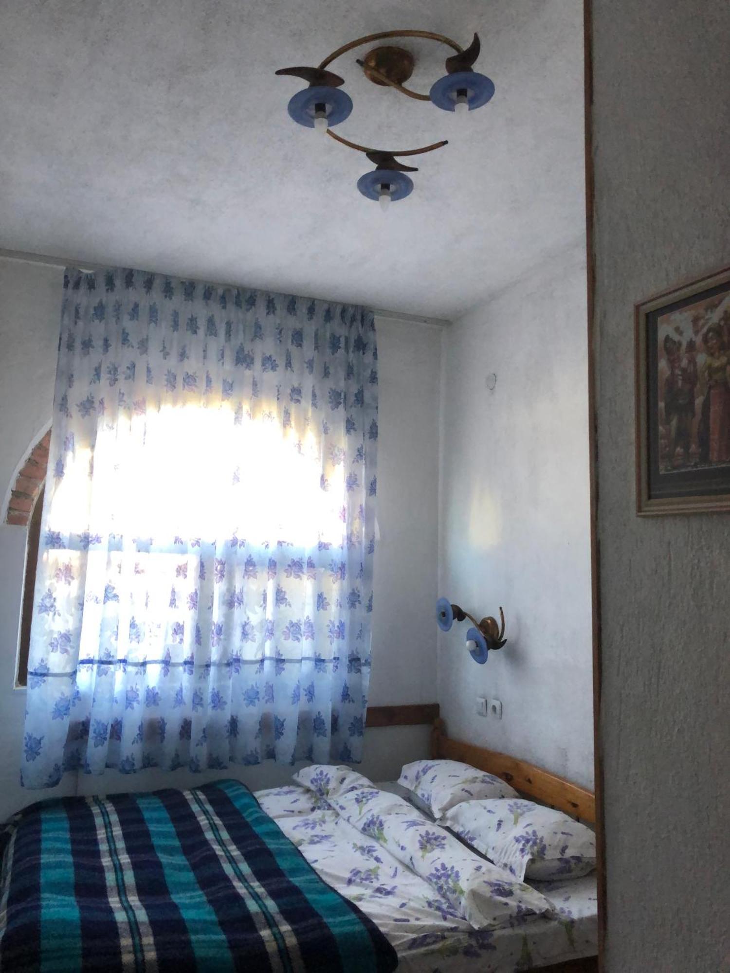 Villa Лилянината Къща Kalofer Exterior foto